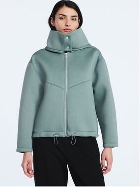 NWT Cinched Hooded Zip Jacket